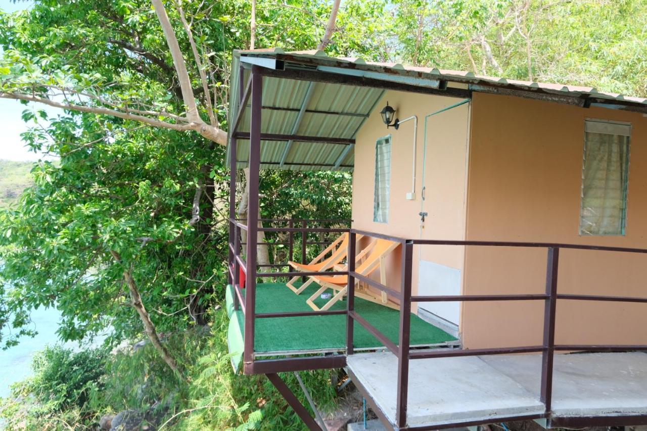 Phi Phi Seaside Bungalow Exterior foto