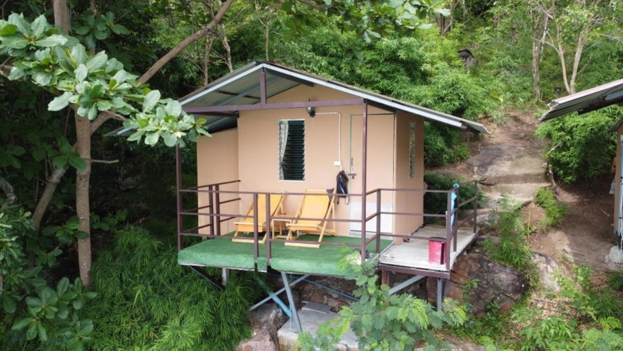 Phi Phi Seaside Bungalow Exterior foto